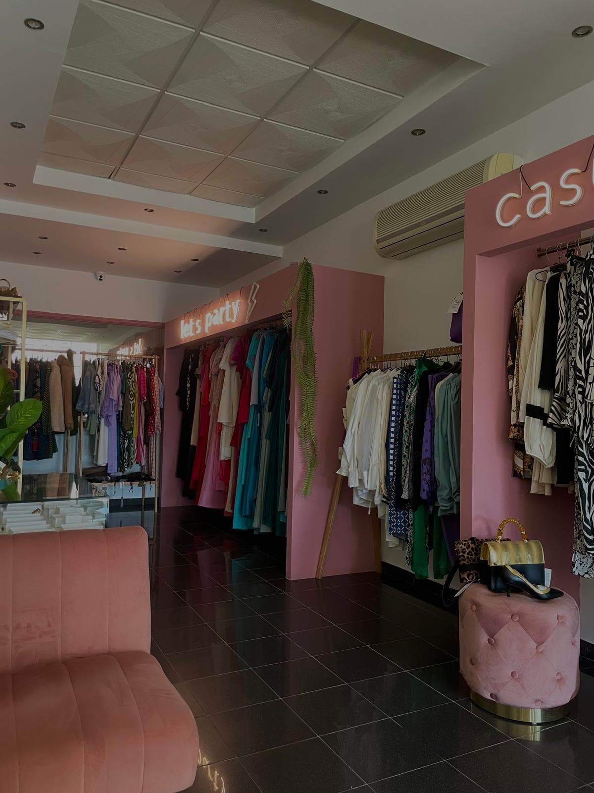 10B The Store - Interior da Loja